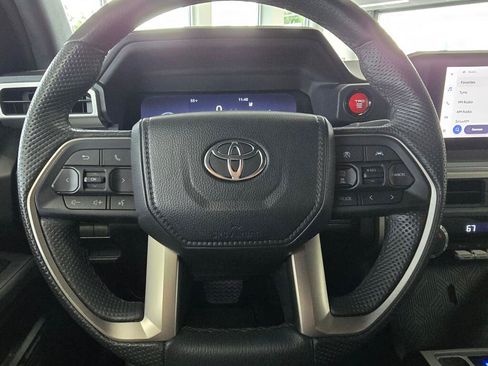Used 2024 Toyota Tacoma TRD Off-Road AWD/4WD image 25