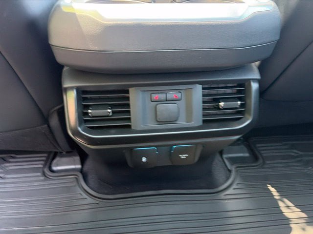 Used 2025 Ford F150 Raptor AWD/4WD image 18