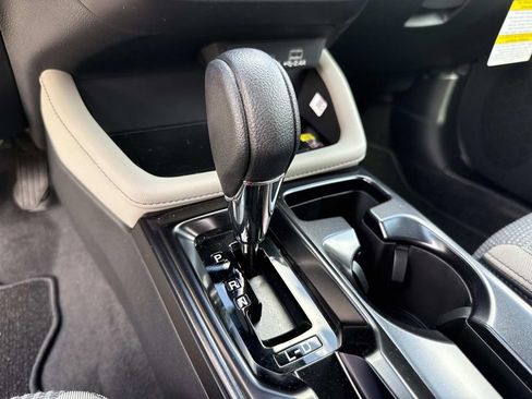 New 2026 Subaru Forester Premium image 32