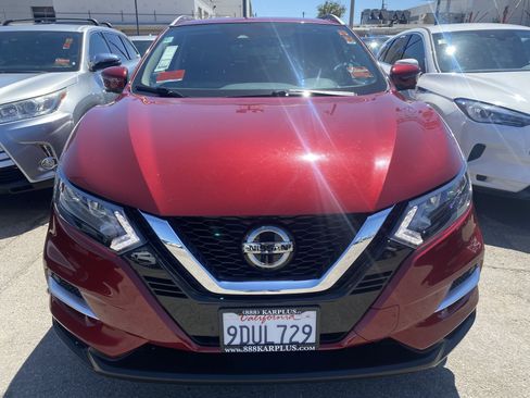 Used 2022 Nissan Rogue Sport SL AWD/4WD image 3