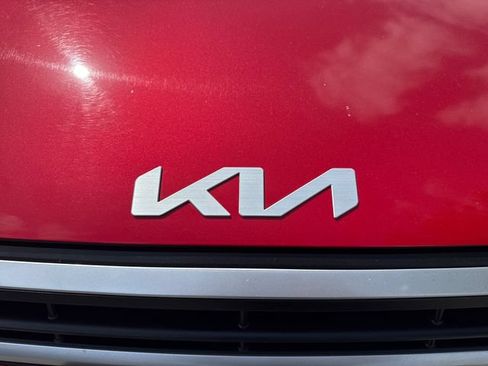Used 2025 Kia K4 FWD image 30