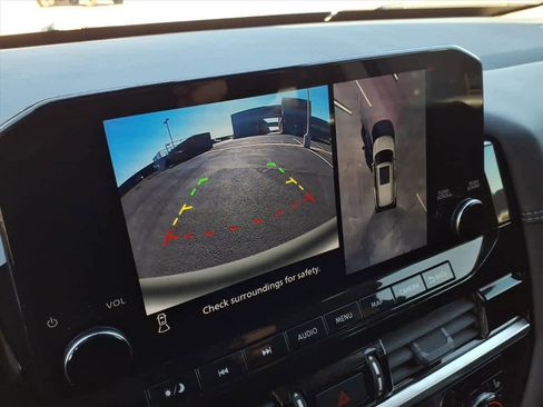 Used 2023 Nissan Pathfinder Platinum w/ Lighting Package (N93) image 35