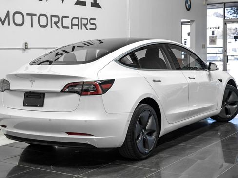 Used 2019 Tesla Model 3 Long Range RWD image 9