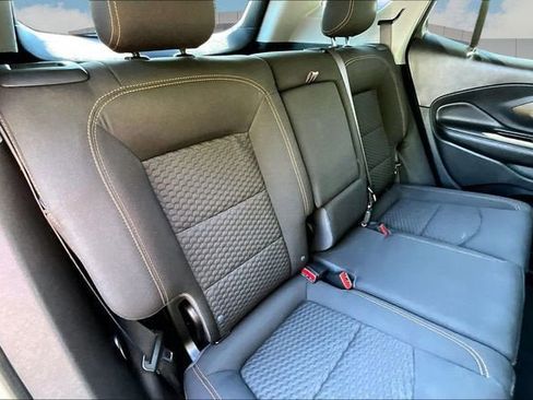 Used 2021 GMC Terrain SLE w/ Driver Convenience Package AWD/4WD image 28