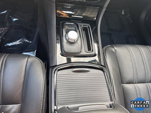 Used 2019 Chrysler 300 S w/ S Model Appearance Package image 23