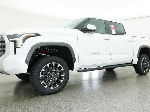 New 2026 Toyota Tundra Limited AWD/4WD image 17