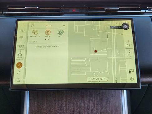 New 2026 Land Rover Range Rover SE image 12