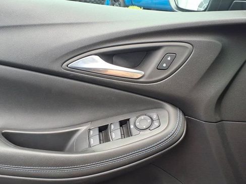 Used 2026 Buick Encore GX Sport Touring FWD image 24
