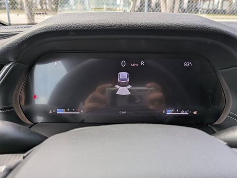 New 2025 Jeep Grand Cherokee L Laredo image 24