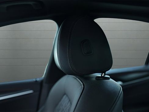 Used 2023 BMW 530i w/ M Sport Package image 39