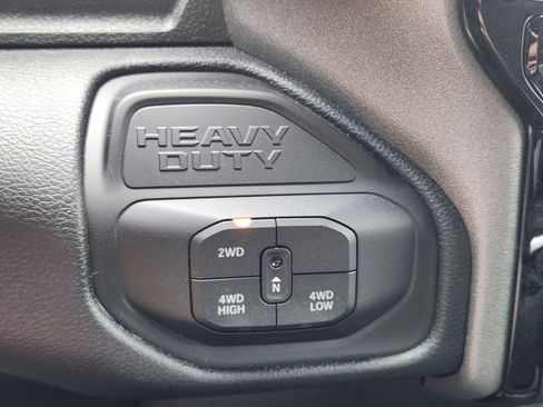 New 2026 RAM 2500 Tradesman AWD/4WD image 19