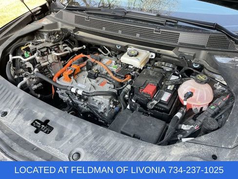 Certified 2024 Chevrolet Equinox EV RS FWD image 27