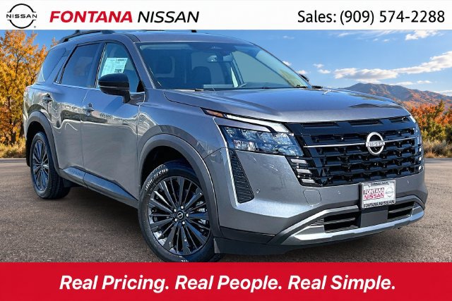 New 2026 Nissan Pathfinder SL w/ SL Premium Package FWD image 1