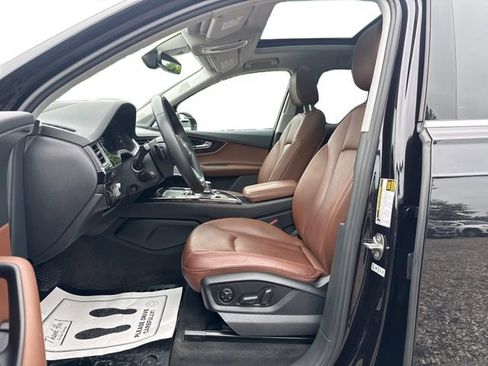 Used 2018 Audi Q7 3.0T Prestige w/ Prestige Package AWD/4WD image 10