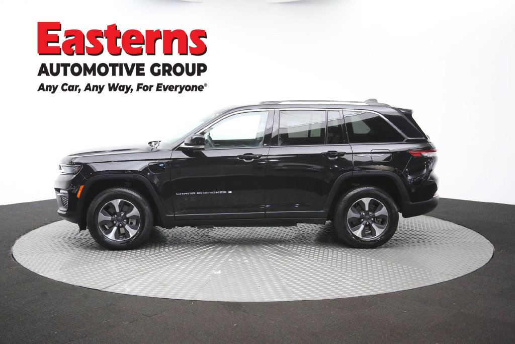 Used 2023 Jeep Grand Cherokee 4WD 4xe image 69