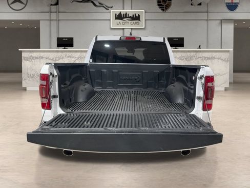 Used 2024 RAM 1500 Laramie AWD/4WD image 5