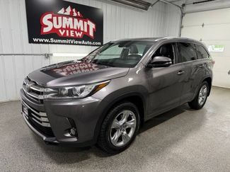 Used 2018 Toyota Highlander Limited AWD/4WD video 1