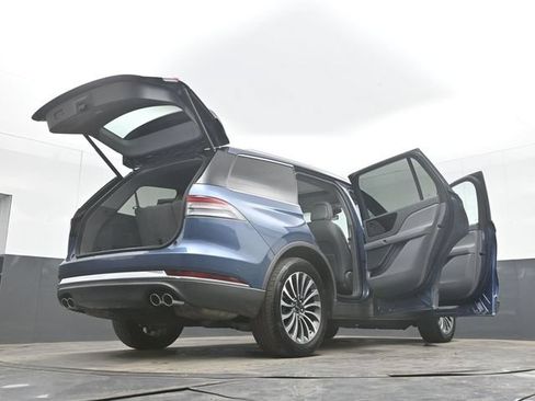 Used 2020 Lincoln Aviator Reserve w/ Equipment Group 201A AWD/4WD image 59