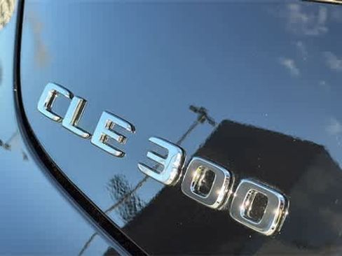 Certified 2025 Mercedes-Benz CLE 300 4MATIC Coupe image 9