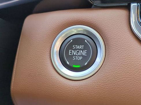 Certified 2023 GMC Canyon AT4 w/ AT4 Premium Package image 17