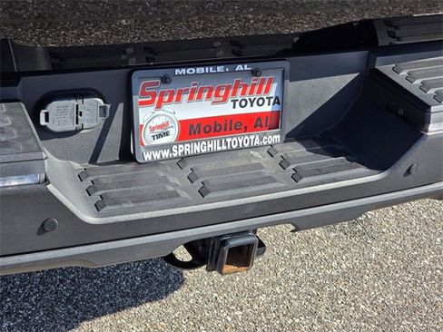 Used 2023 Toyota Tundra Limited image 36