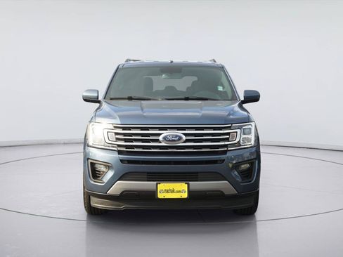 Used 2019 Ford Expedition XLT RWD image 3