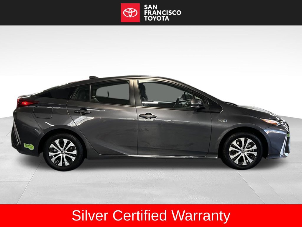 Certified 2022 Toyota Prius Prime XLE FWD image 6