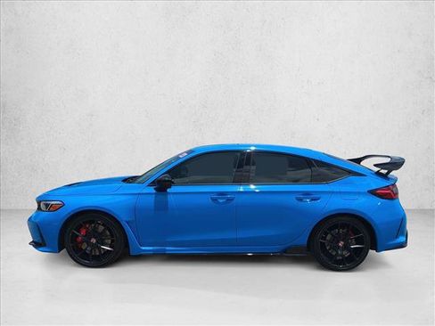 Used 2023 Honda Civic Type R image 9