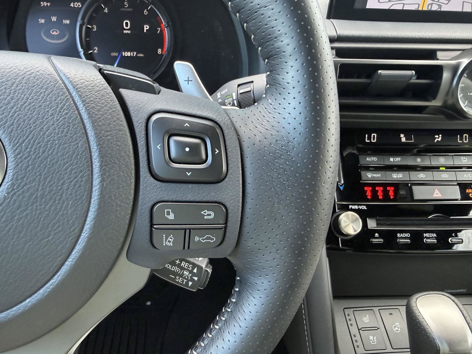 Used 2025 Lexus IS 350 F Sport w/ Navigation Package AWD/4WD image 15