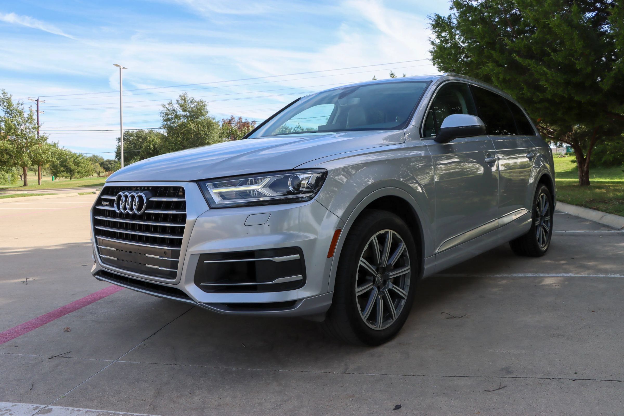 Used 2017 Audi Q7 3.0T Premium AWD/4WD image 3