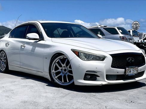 Used 2014 INFINITI Q50 Premium w/ Technology Package RWD image 21