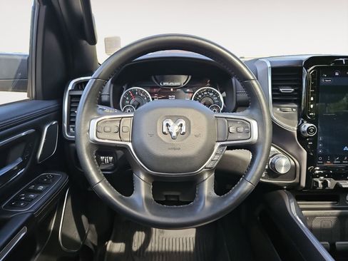 Used 2023 RAM 1500 Laramie AWD/4WD image 12
