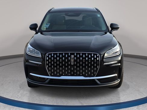 New 2026 Lincoln Corsair Reserve FWD image 2