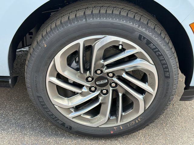 New 2027 Lincoln Navigator L Reserve AWD/4WD image 13