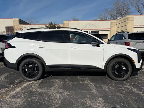 New 2026 Kia Sportage X-Line image 2
