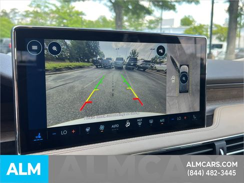 Used 2023 Lincoln Corsair Reserve image 37