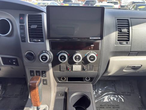Used 2010 Toyota Sequoia Platinum image 16