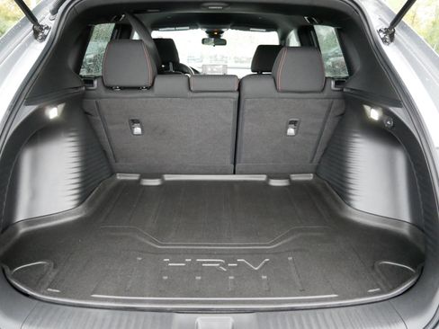 Used 2024 Honda HR-V Sport image 18