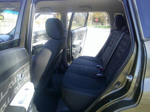 Used 2012 Kia Soul + image 35