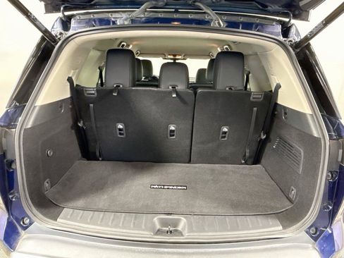 Used 2026 Nissan Pathfinder SL FWD image 18