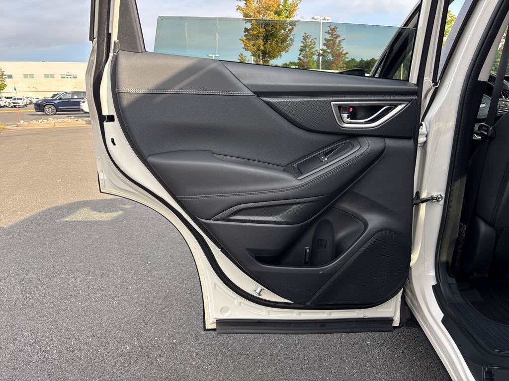 Used 2019 Subaru Forester Premium w/ All-Weather Package AWD/4WD image 28