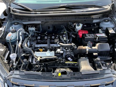 Used 2024 Nissan Kicks SR w/ SR Premium Package FWD image 27
