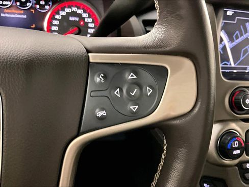 Used 2016 GMC Yukon Denali w/ Open Road Package image 25