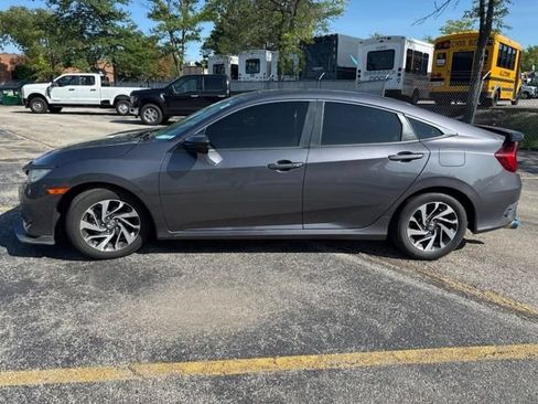 Used 2016 Honda Civic EX image 3