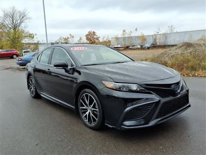 Used 2023 Toyota Camry SE