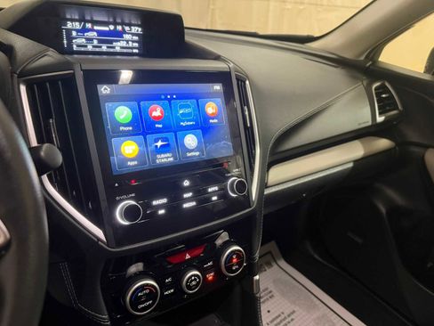 Used 2023 Subaru Forester Limited image 38