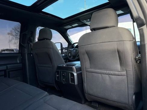 Used 2016 Ford F150 XLT w/ Equipment Group 302A Luxury image 19