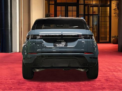 New 2026 Land Rover Range Rover Evoque Dynamic SE image 11