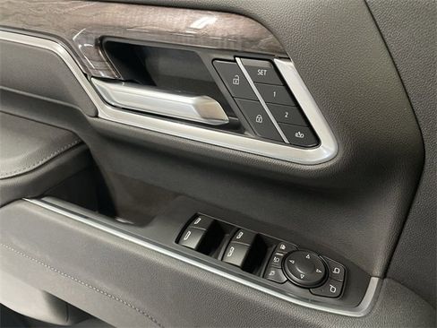 New 2026 Chevrolet Silverado 3500 LTZ w/ LTZ Convenience Package image 22