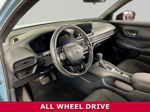 Used 2024 Honda HR-V Sport image 15